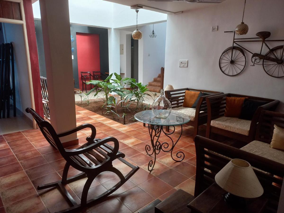 Hostal Casa de Julio Porvorim Exterior foto